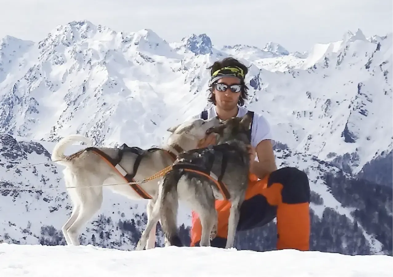 Huskies Escapade - Traineau à chiens avec Musher